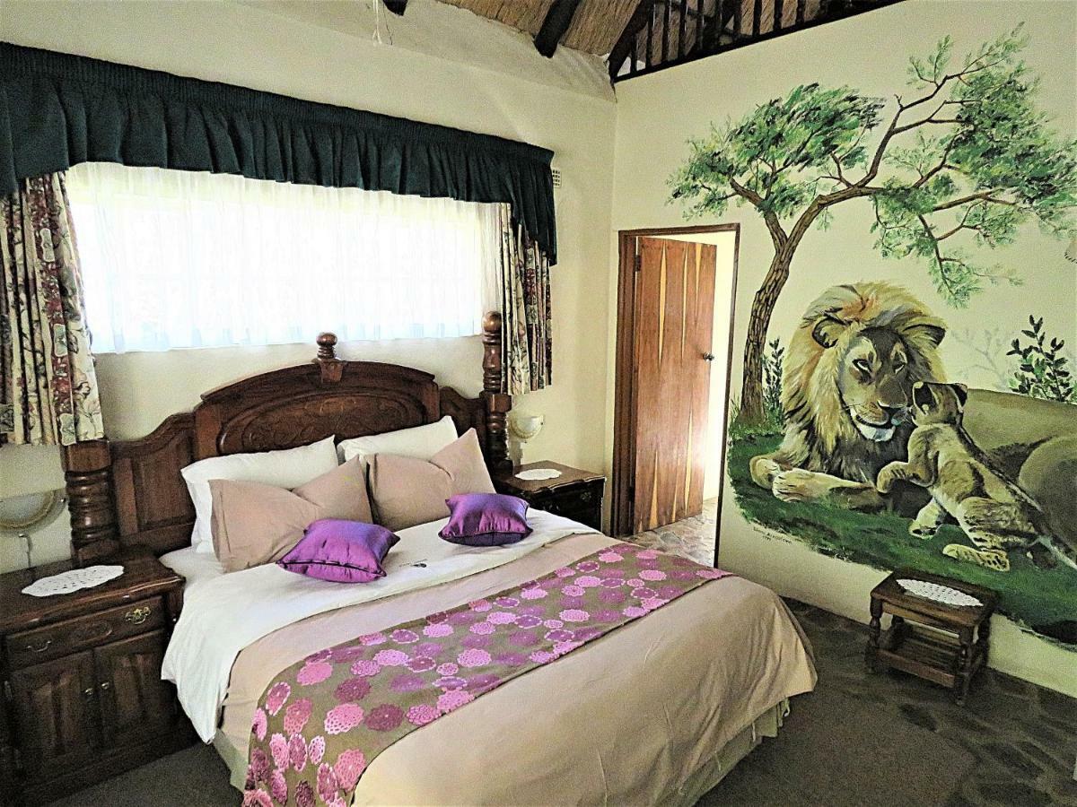 Parrot Lodge Bulawayo Exteriör bild