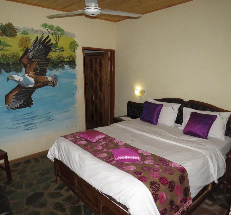 Parrot Lodge Bulawayo Exteriör bild